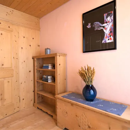 شقة Chesa Maurus A5 By Interhome